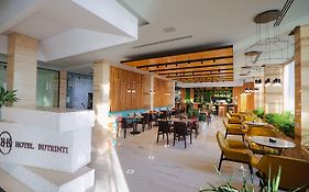 Hotel Butrinti